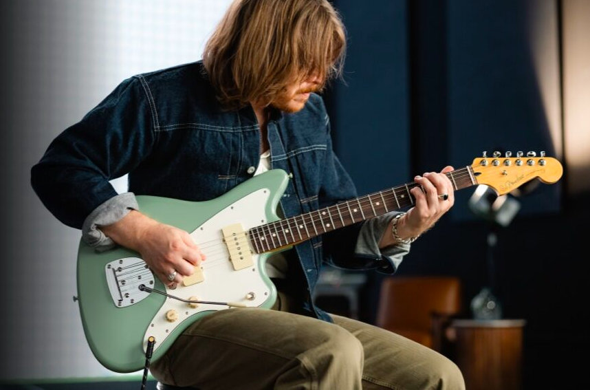 Fender Player II Jazzmaster - новый король доступных офсетов?