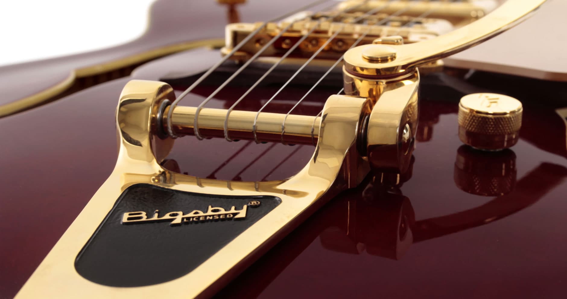 Fender объявили о покупке Bigsby